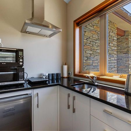 Studio Nestled In Ridgecrest Wanaka Esterno foto