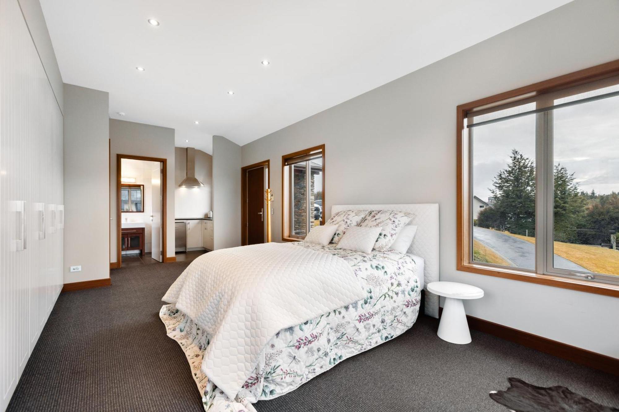 Studio Nestled In Ridgecrest Wanaka Esterno foto