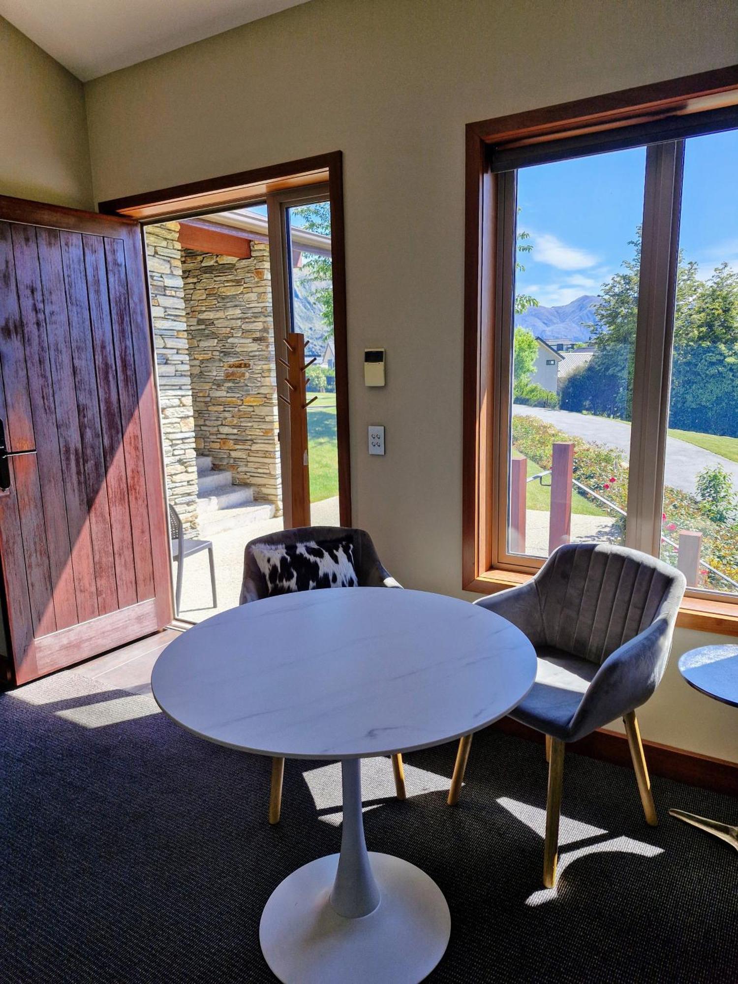 Studio Nestled In Ridgecrest Wanaka Esterno foto