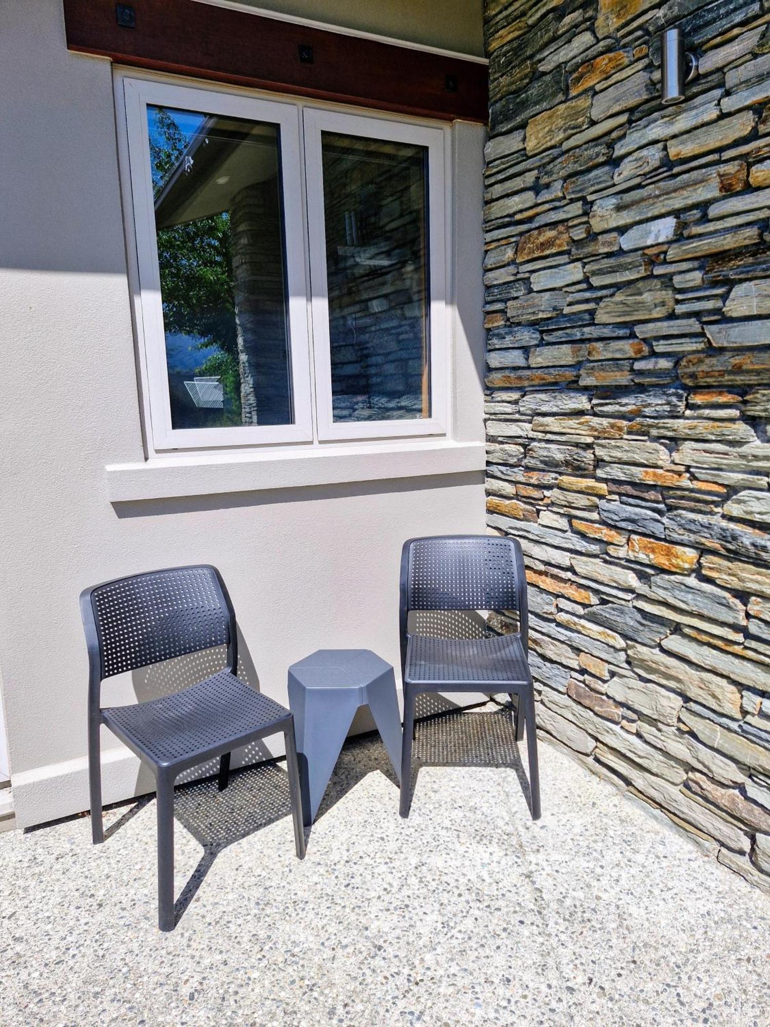Studio Nestled In Ridgecrest Wanaka Esterno foto