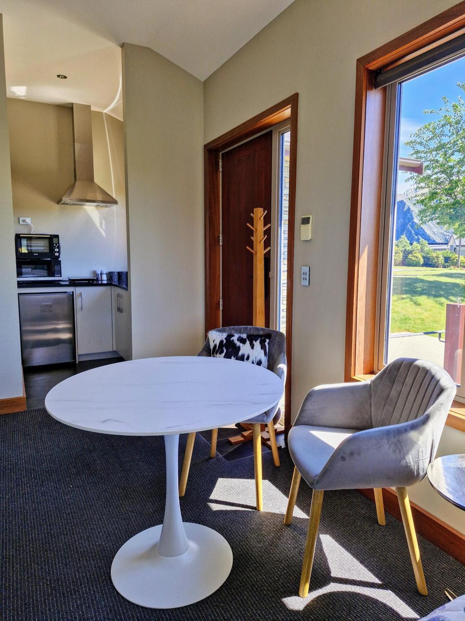 Studio Nestled In Ridgecrest Wanaka Esterno foto
