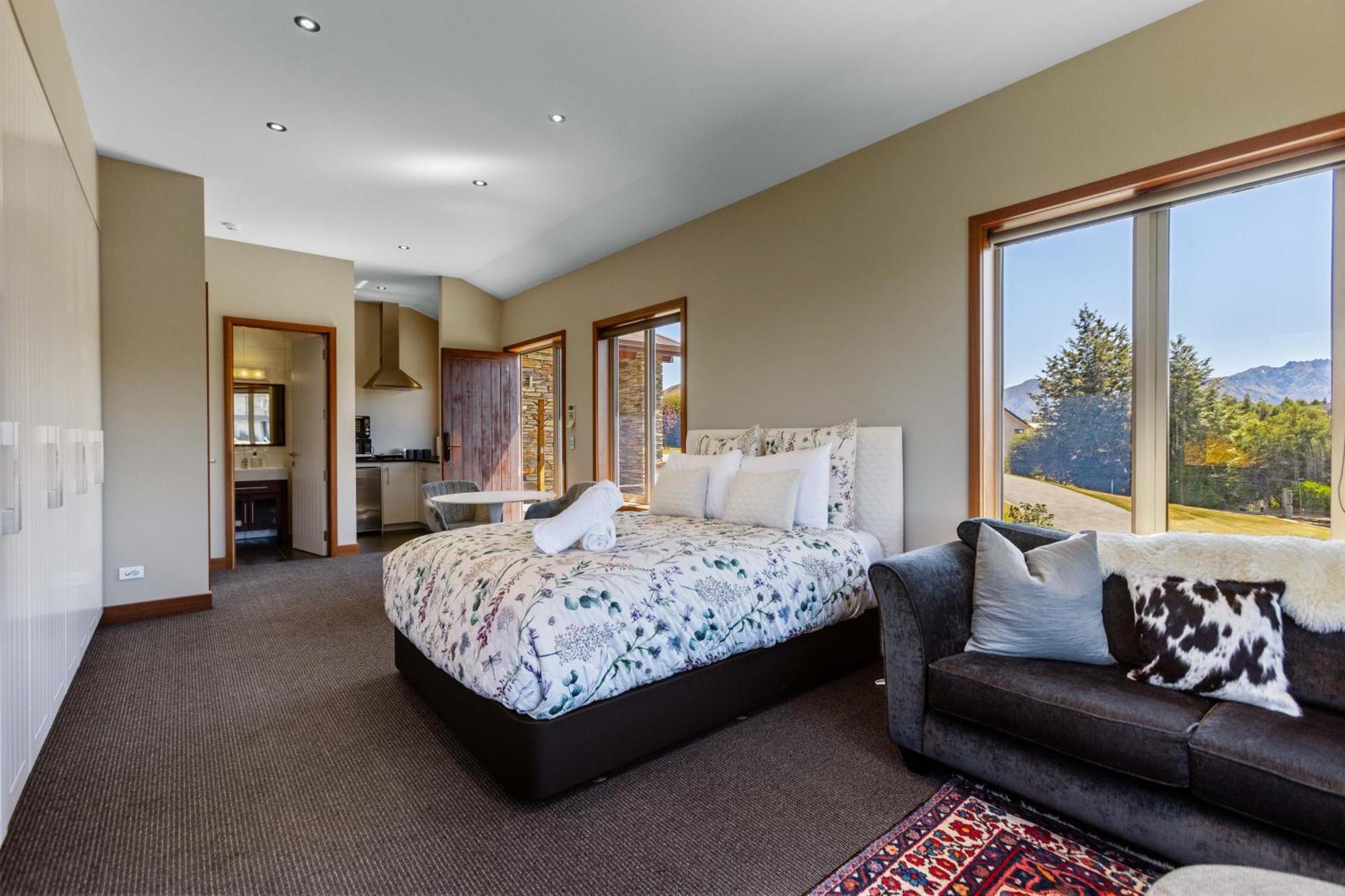 Studio Nestled In Ridgecrest Wanaka Esterno foto